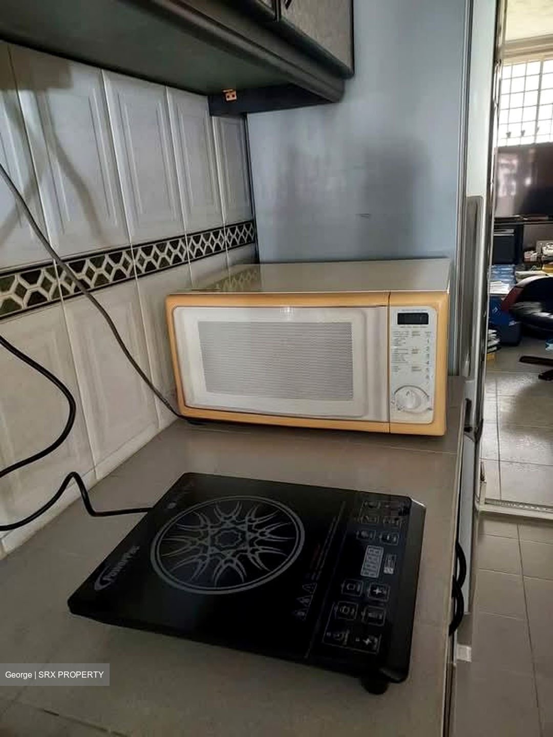 Blk 327 Bukit Batok Street 33 (Bukit Batok), HDB 3 Rooms #593598981